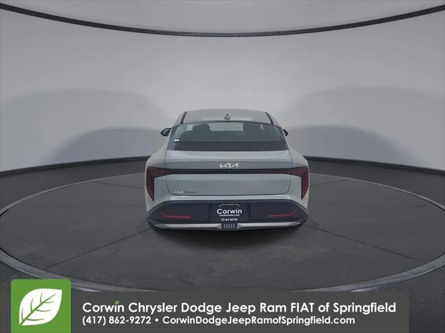 2025 Kia K4 LXS