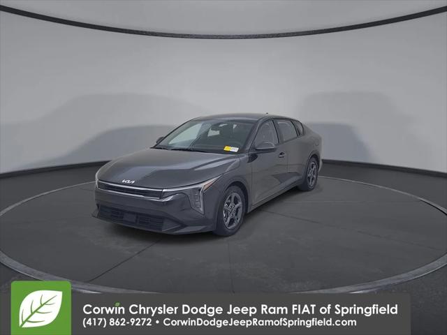 2025 Kia K4 LXS