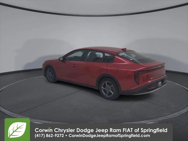2025 Kia K4 LXS