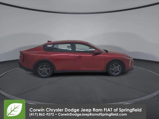 2025 Kia K4 LXS