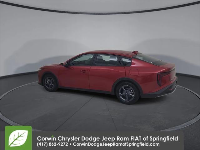 2025 Kia K4 LXS