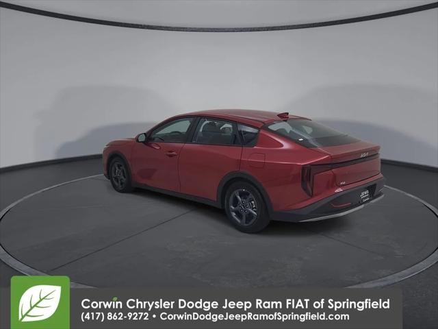 2025 Kia K4 LXS