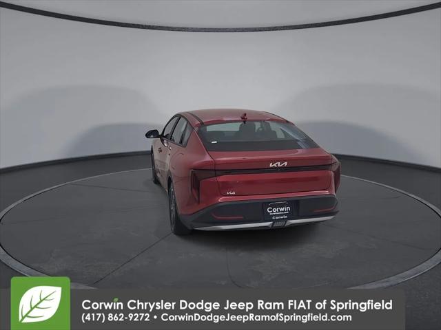 2025 Kia K4 LXS