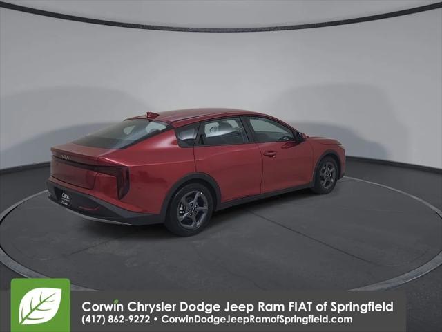 2025 Kia K4 LXS