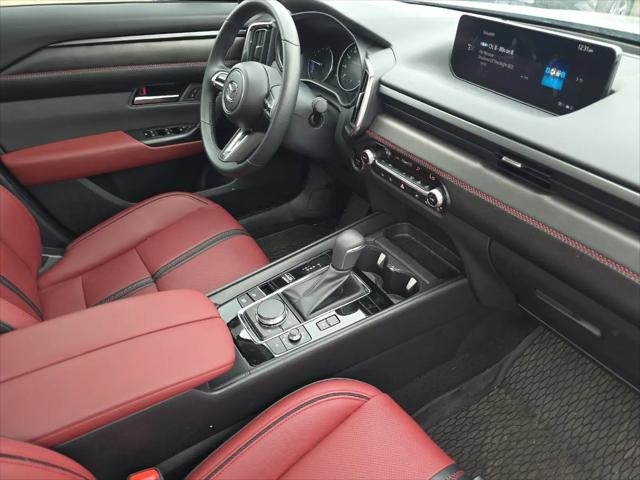 2025 Mazda CX-50 Hybrid Premium Plus Package