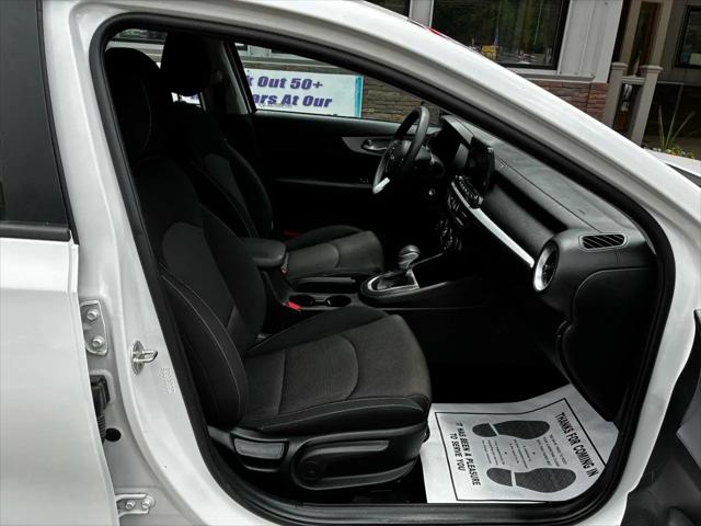 2023 Kia Forte LXS