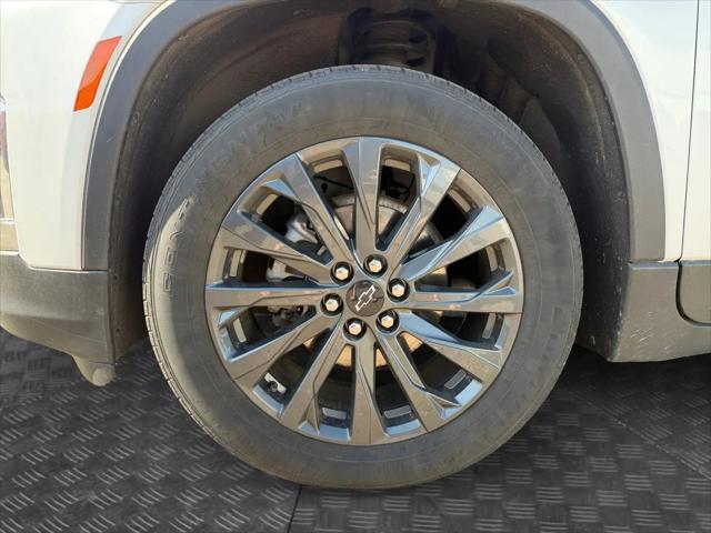 2023 Chevrolet Traverse AWD RS