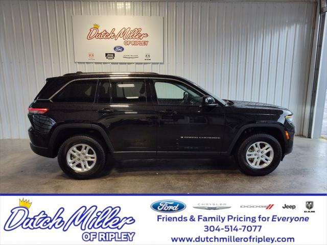 2023 Jeep Grand Cherokee Laredo 4x4 2023 Jeep Grand Cherokee Laredo 4x4