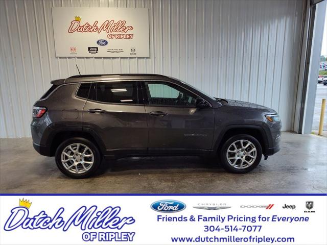 2023 Jeep Compass Latitude Lux FWD