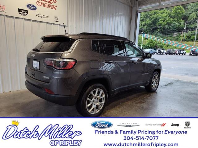 2023 Jeep Compass Latitude Lux FWD