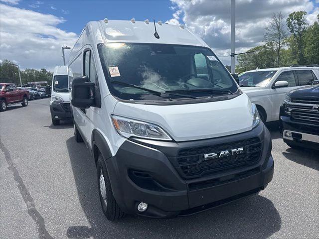 2026 RAM ProMaster 2500 Cargo Van Tradesman High Roof 159 WB w/Pass Seat