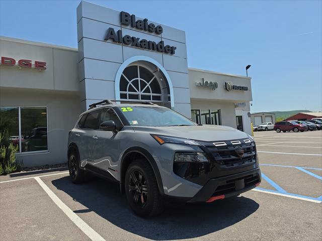 2025 Nissan Rogue Rock Creek