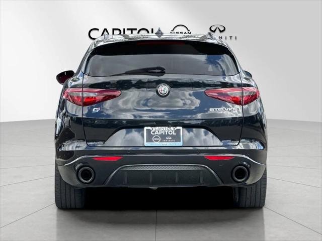 2023 Alfa Romeo Stelvio Veloce AWD
