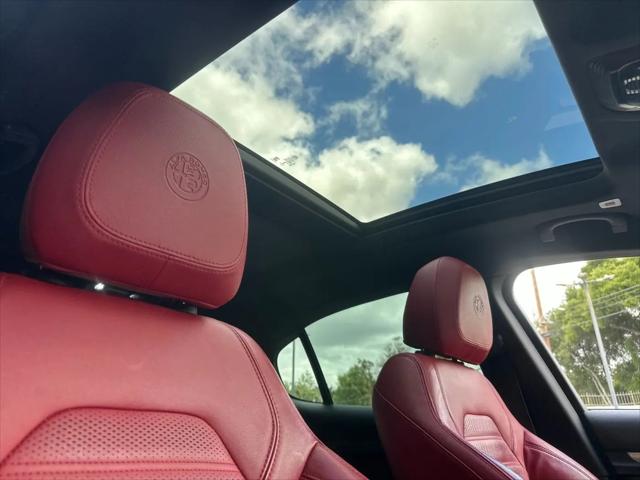 2023 Alfa Romeo Stelvio Veloce AWD
