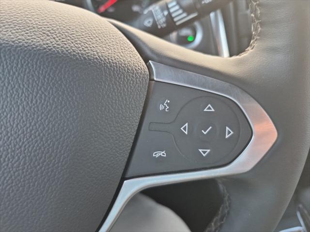 2023 Chevrolet Traverse AWD LT Leather