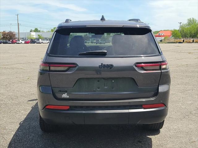 2023 Jeep Grand Cherokee L Altitude 4x4