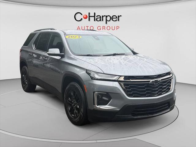 2023 Chevrolet Traverse AWD LT Cloth