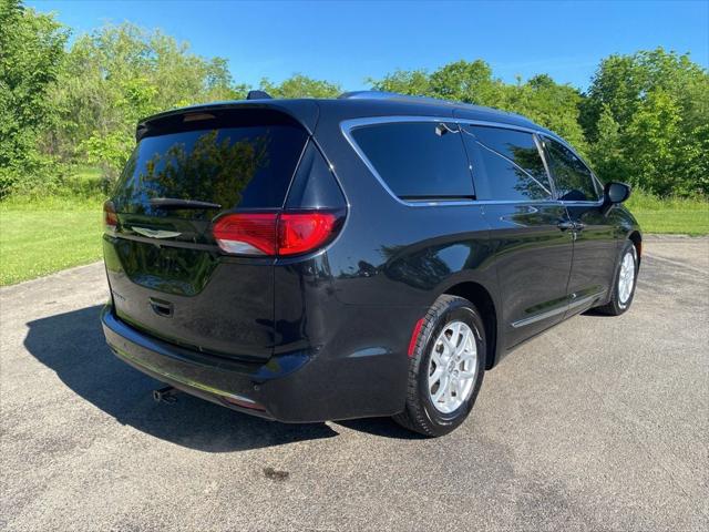 2020 Chrysler Pacifica Touring L 2020 Chrysler Pacifica Touring L