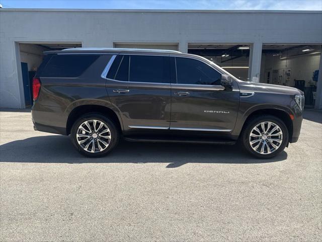 2021 GMC Yukon 4WD Denali 2021 GMC Yukon 4WD Denali