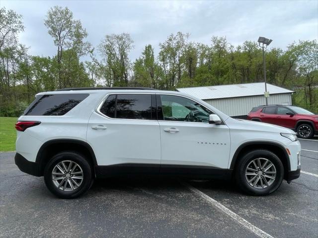 2023 Chevrolet Traverse AWD LT Leather