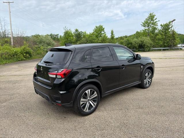 2024 Mitsubishi Outlander Sport 2.0 ES 2024 Mitsubishi Outlander Sport 2.0 ES