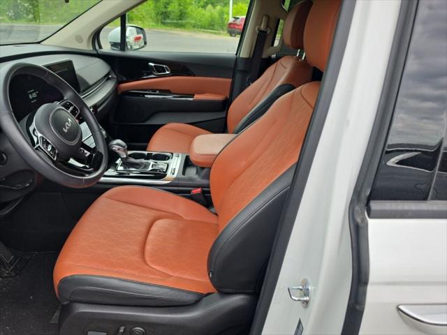 2024 Kia Carnival MPV SX