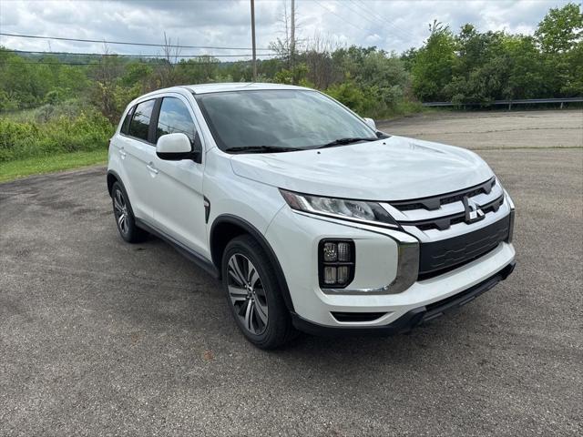 2020 Mitsubishi Outlander Sport 2.0 ES AWC 2020 Mitsubishi Outlander Sport 2.0 ES AWC