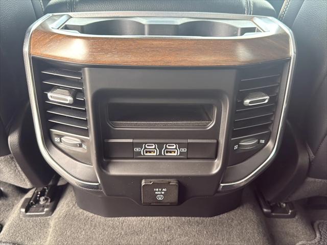 2022 Ram 1500 Laramie Crew Cab 4x4 5'7" Box