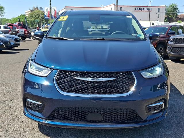 2023 Chrysler Pacifica Touring L 2023 Chrysler Pacifica Touring L