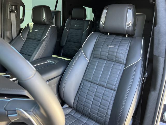 2025 Cadillac Escalade Sport Platinum
