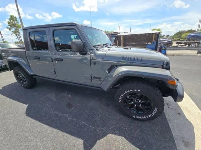 2022 Jeep Gladiator Sport