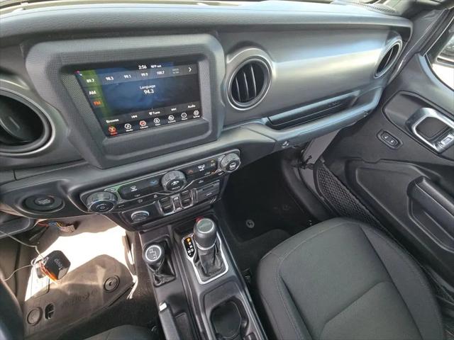 2022 Jeep Gladiator Sport