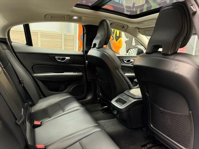 2024 Volvo S60 B5 Core Dark Theme
