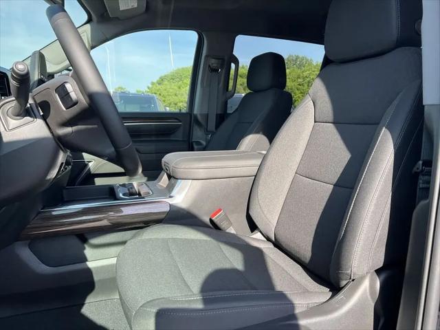 2026 Chevrolet Silverado 2500HD Crew Cab, Standard Bed, LT, 4WD