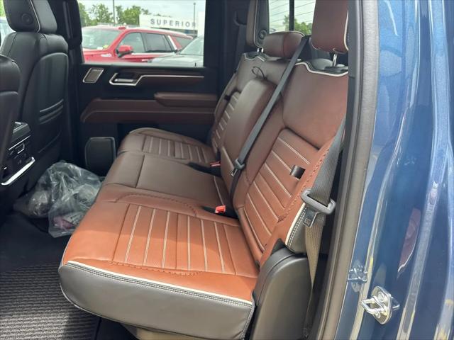 2026 GMC Sierra 2500HD Crew Cab, Standard Bed, Denali Ultimate, 4WD