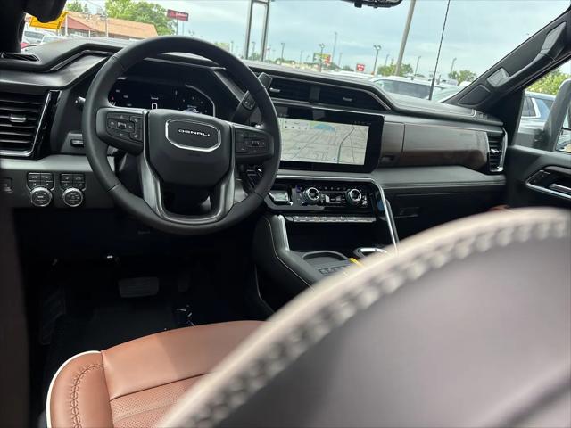 2026 GMC Sierra 2500HD Crew Cab, Standard Bed, Denali Ultimate, 4WD