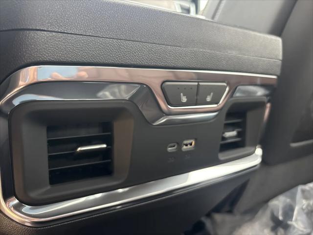 2026 GMC Sierra 2500HD Crew Cab, Standard Bed, Denali Ultimate, 4WD