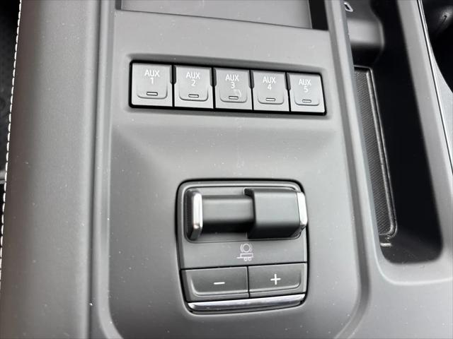 2026 GMC Sierra 2500HD Crew Cab, Standard Bed, Denali Ultimate, 4WD