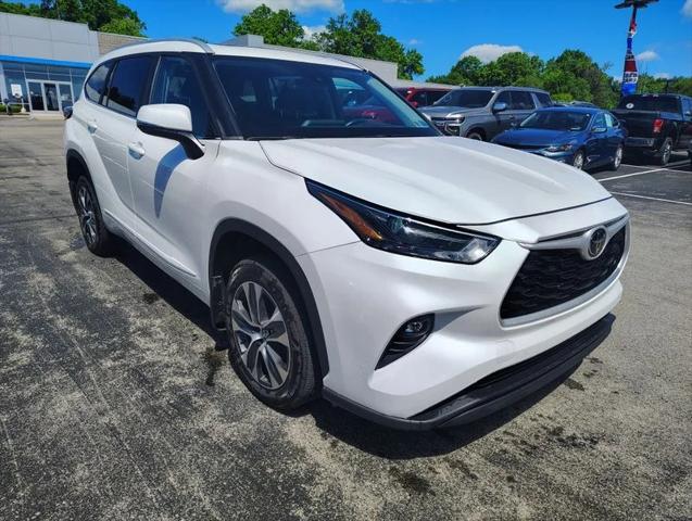 2023 Toyota Highlander XLE 2023 Toyota Highlander XLE