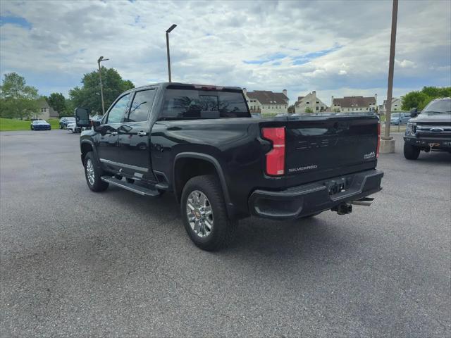 2024 Chevrolet Silverado 2500HD 4WD Crew Cab Standard Bed High Country