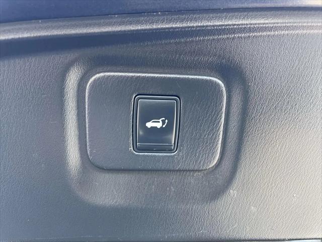 2014 Nissan Pathfinder SL