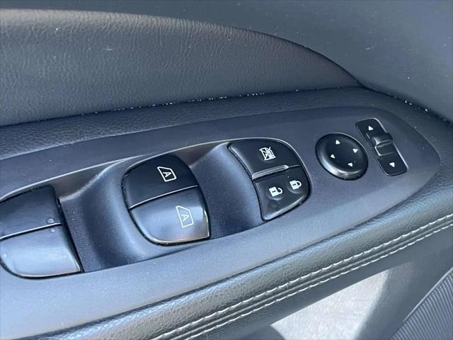 2014 Nissan Pathfinder SL