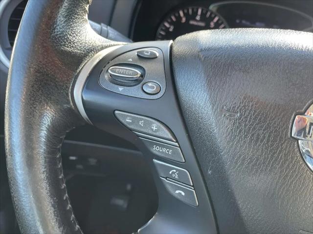 2014 Nissan Pathfinder SL