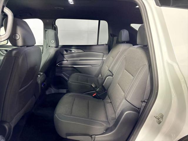 2024 Chevrolet Traverse AWD LT