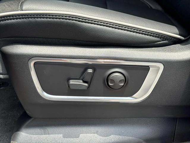 2026 Ram 1500 Laramie Crew Cab 4x4 64 Box