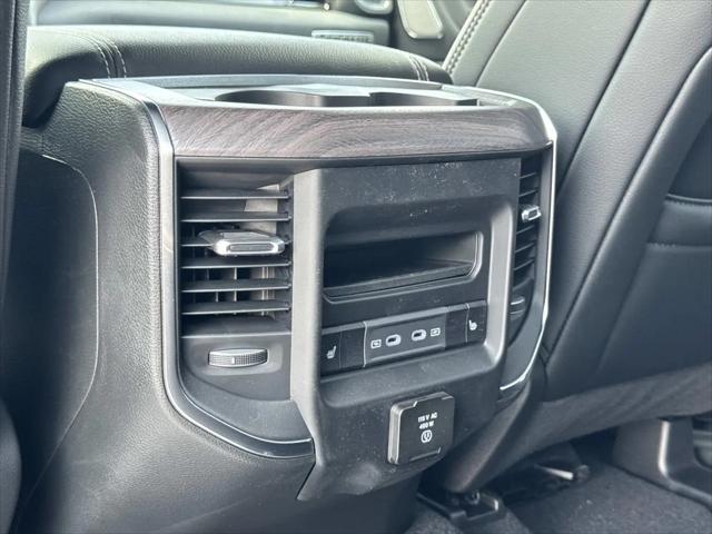 2026 Ram 1500 Laramie Crew Cab 4x4 64 Box