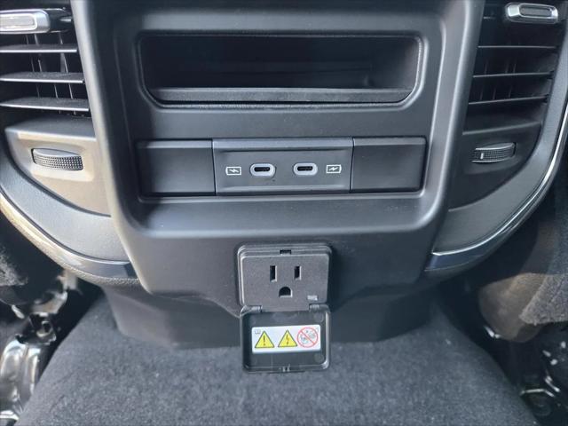 2026 Ram 3500 Laramie Crew Cab 4x4 64 Box