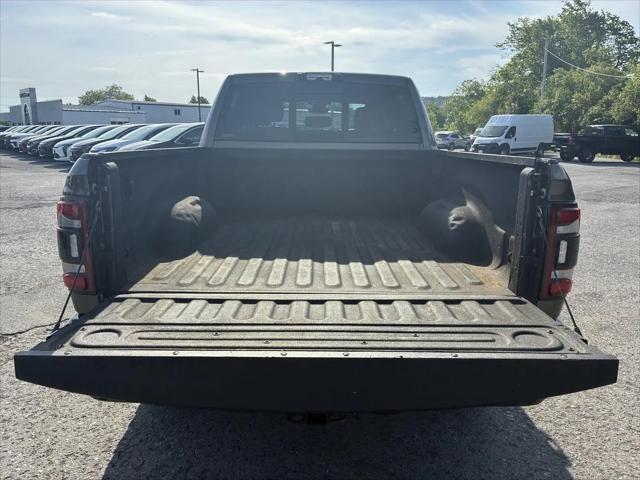2022 Ram 2500 Big Horn Crew Cab 4x4 6'4" Box
