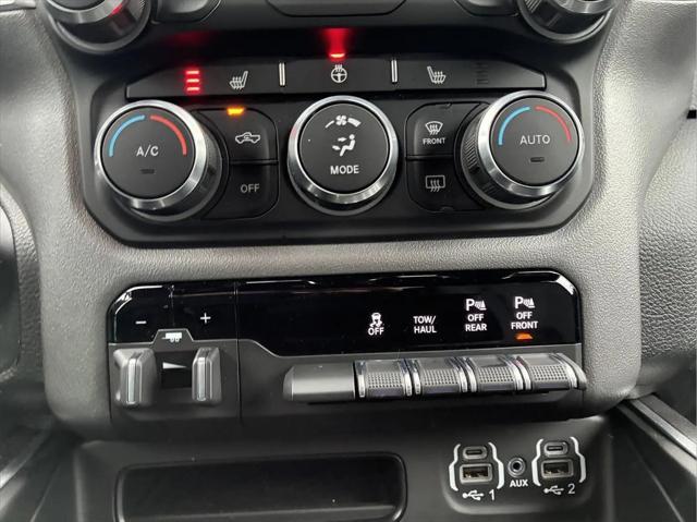 2023 Ram 1500 Big Horn Crew Cab 4x4 5'7" Box