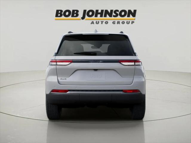 2026 Jeep Grand Cherokee Altitude 4x4